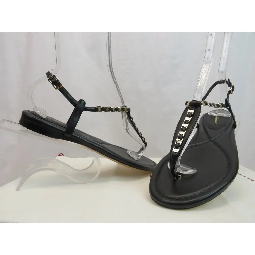 NIB FERRAGAMO TAHITI BLACK LEATHER BUCKLE T VARA CHAIN STRAP THONG SANDALS 9.5 C